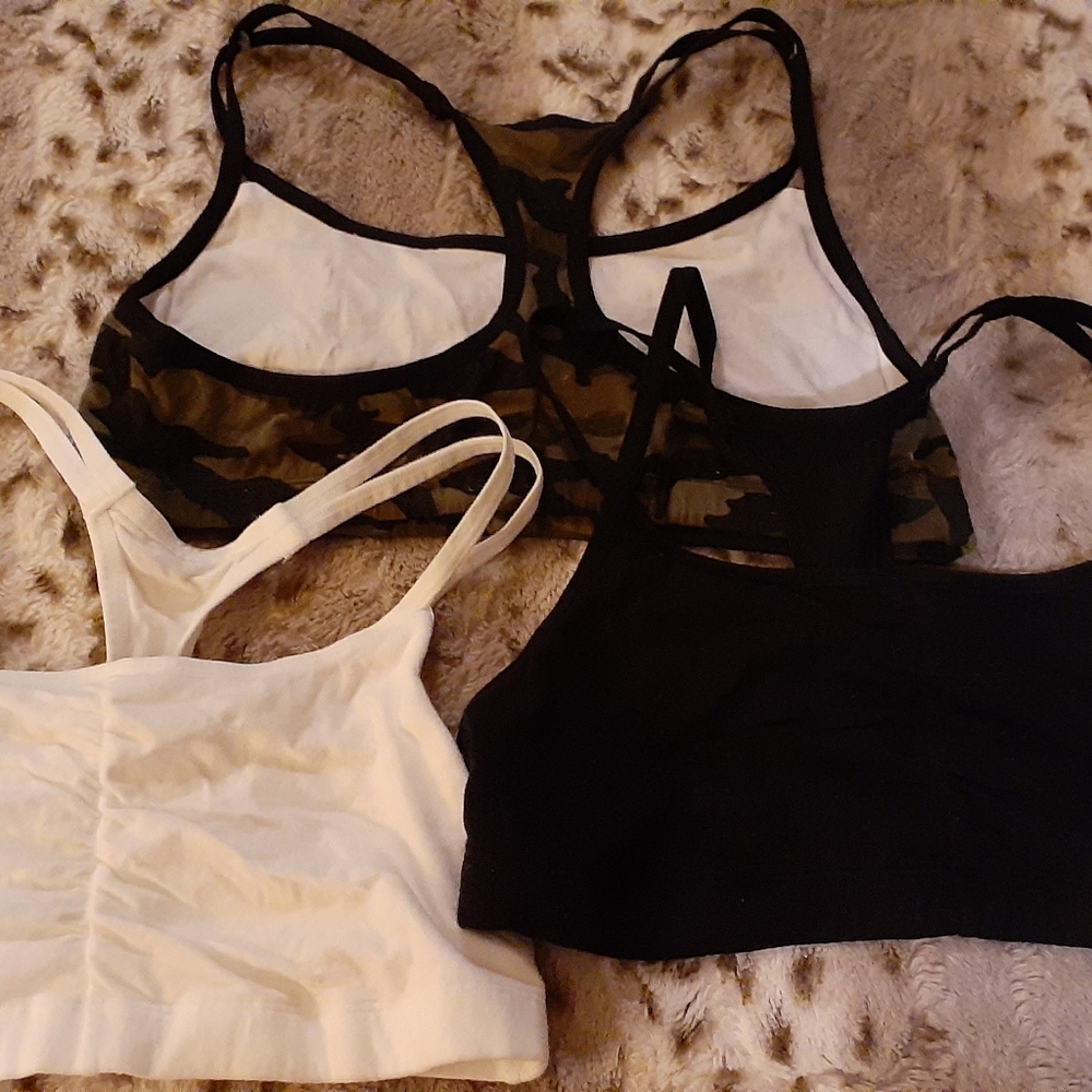 Nwot Fruit of the loom 3 pk of sports bras
